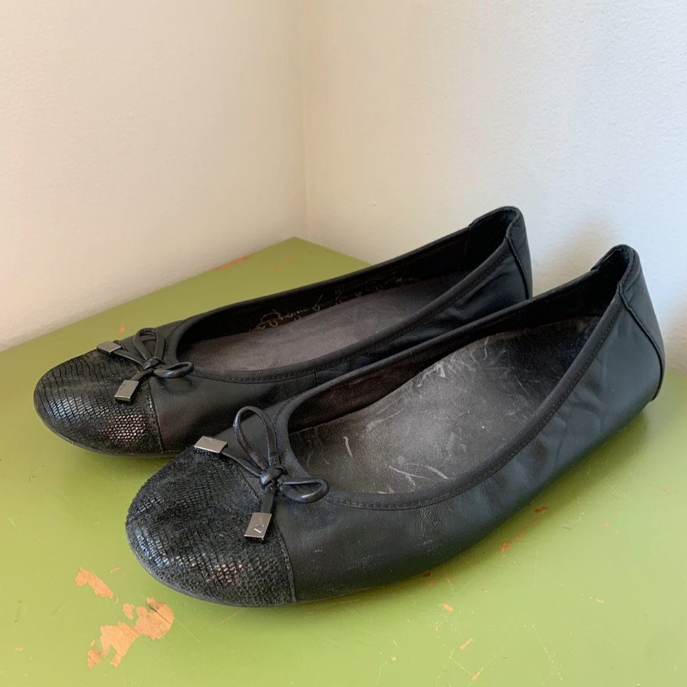 Vionic Minna Snake Print Leather Cap-Toe Bow Ballet Flats Black 10 US Womens 42